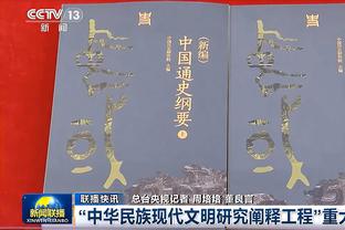 小卡认真学习自己外号：我可爱？刚刚你还说我是战神卡？